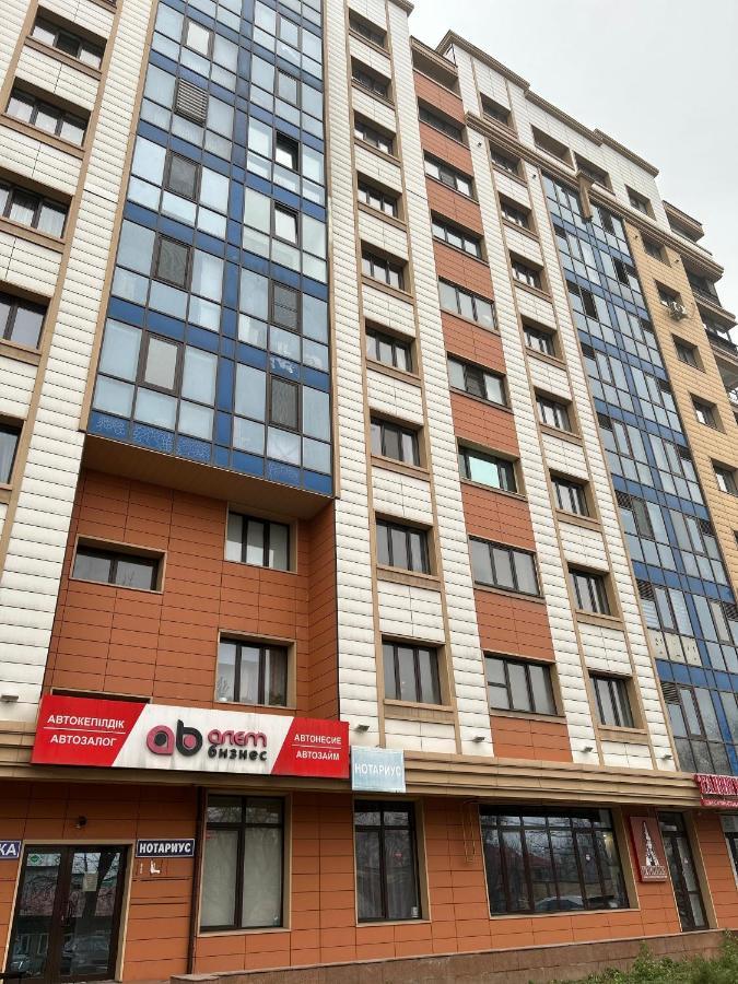 в районе парка горького * Алматы