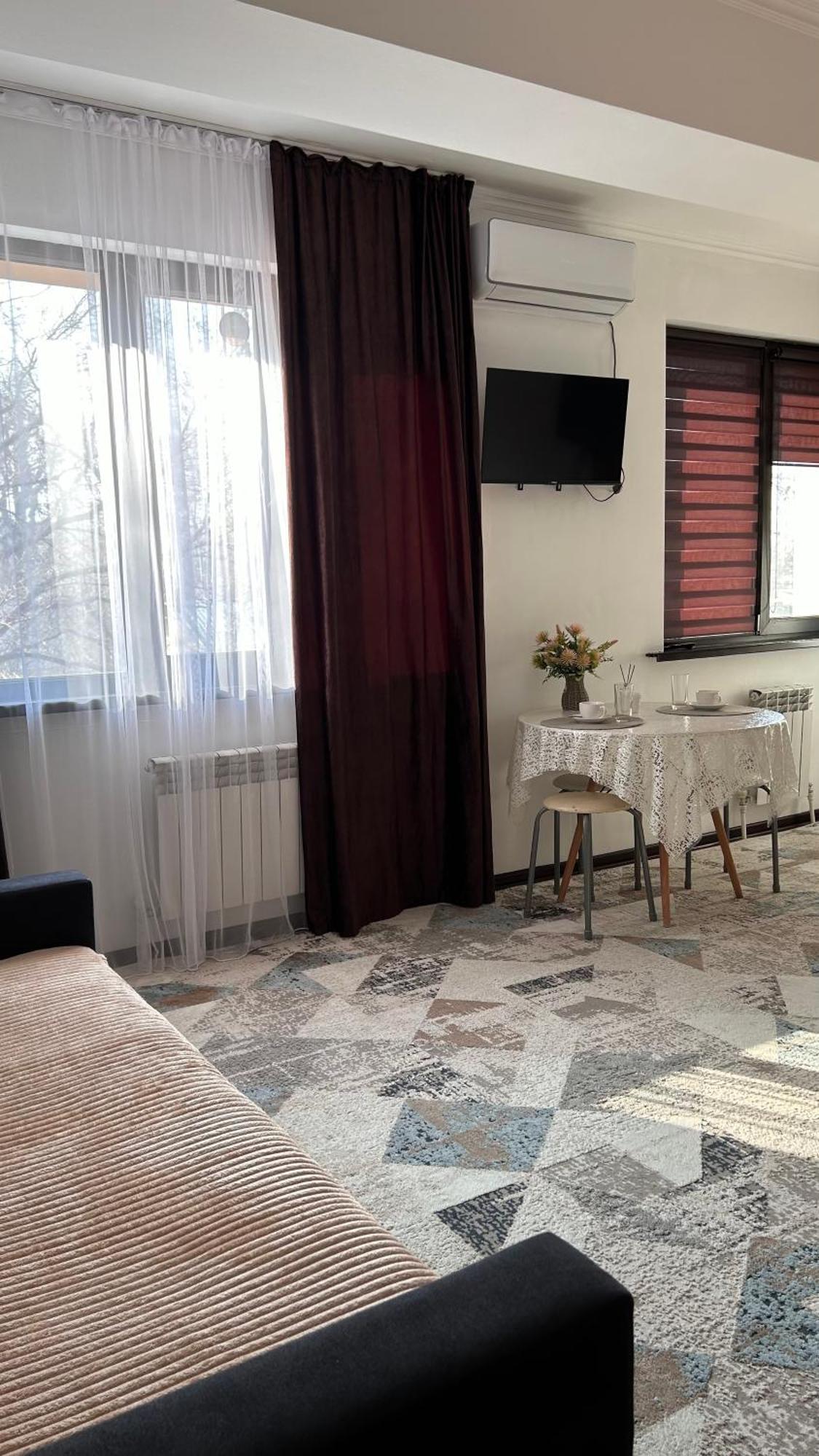 в районе парка горького Almaty